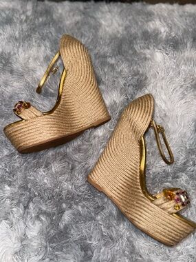 Gucci Gold Espadrille Wedge Sandals with Pink Crystal Detail